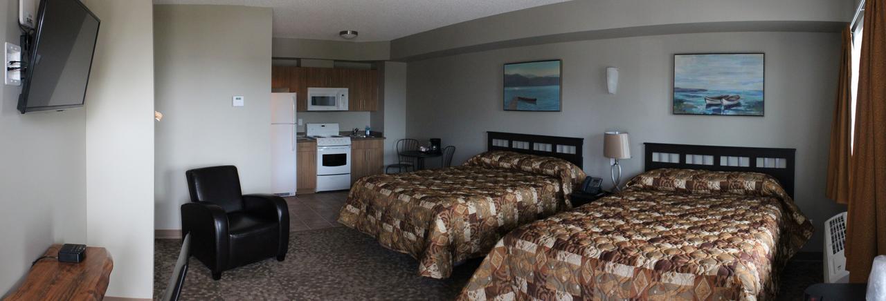 Alberta Beach Inn And Suites Eksteriør billede